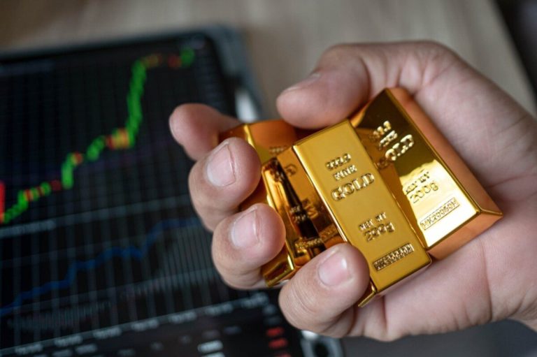 Analisis Emas Melemah, Hadapi Tekanan Kenaikan Suku Bunga dan Ketidakpastian AS-Iran - Data Pasar 2026-05-23